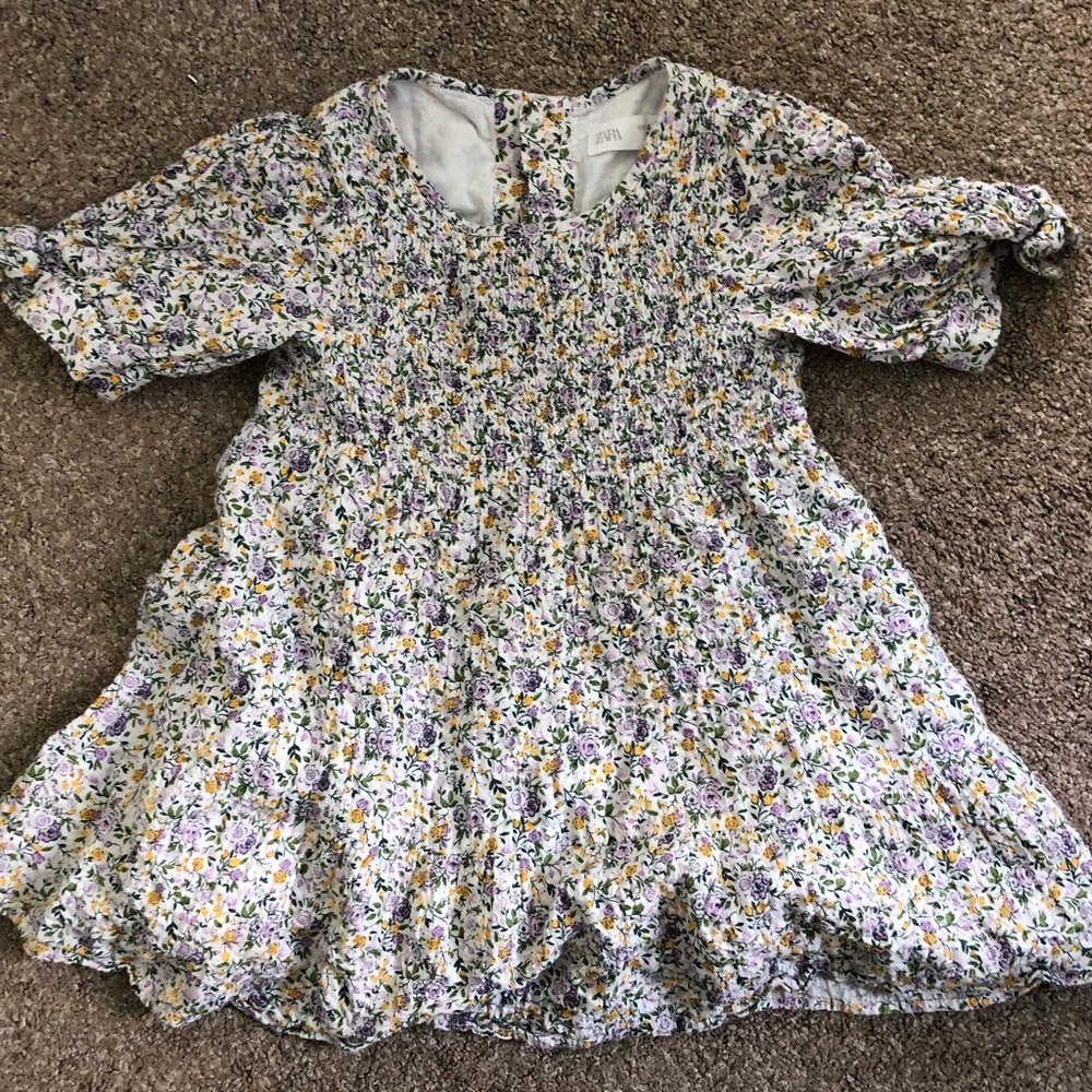 Zara flowered dress size 4-5t